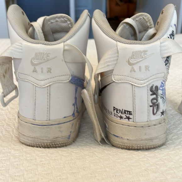 Nike Air Force white sneakers, Youth 5.5 - Picture 4 of 13